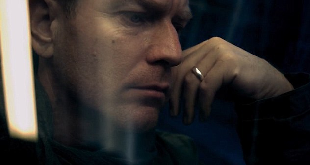 Renton-T2-Trainspotting-Ewan McGregor